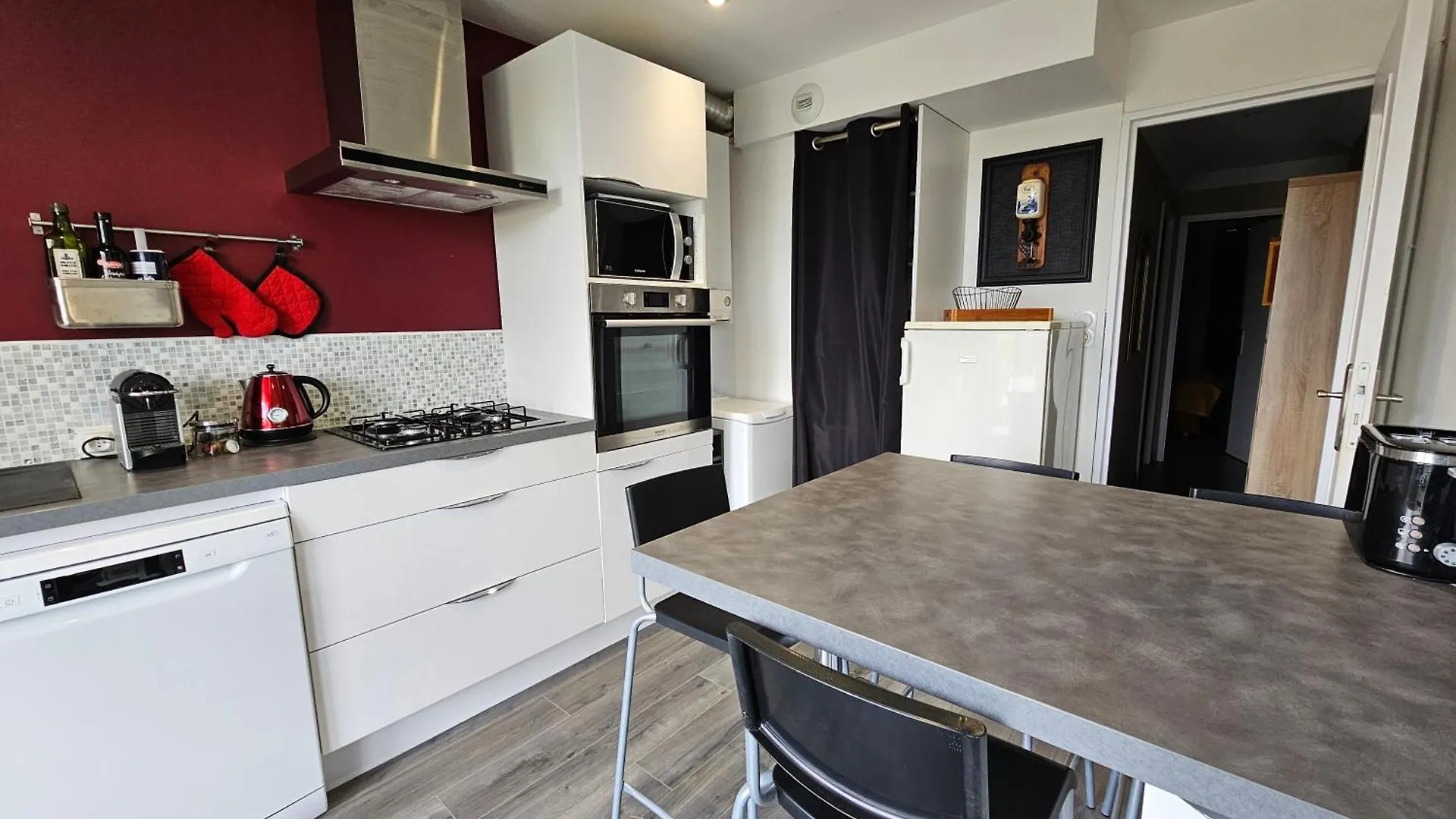 Le Cocoon Chic Grand Appartement Familial Classe Gites De France Et Meuble 3 Etoiles 洛里昂 0*,  法国