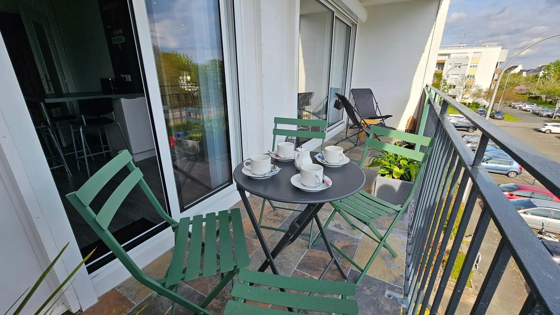 Le Cocoon Chic Grand Appartement Familial Classe Gites De France Et Meuble 3 Etoiles 洛里昂